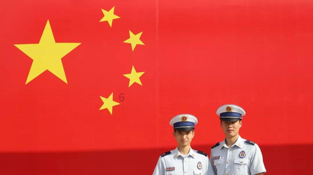 word怎么调整两个表格之间的距离游戏画面